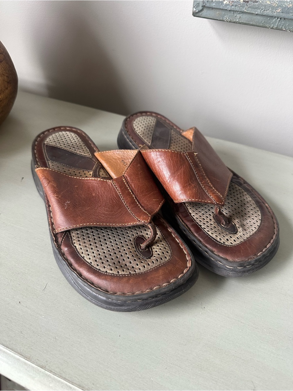 Born mens corvo leather sandals flip flops